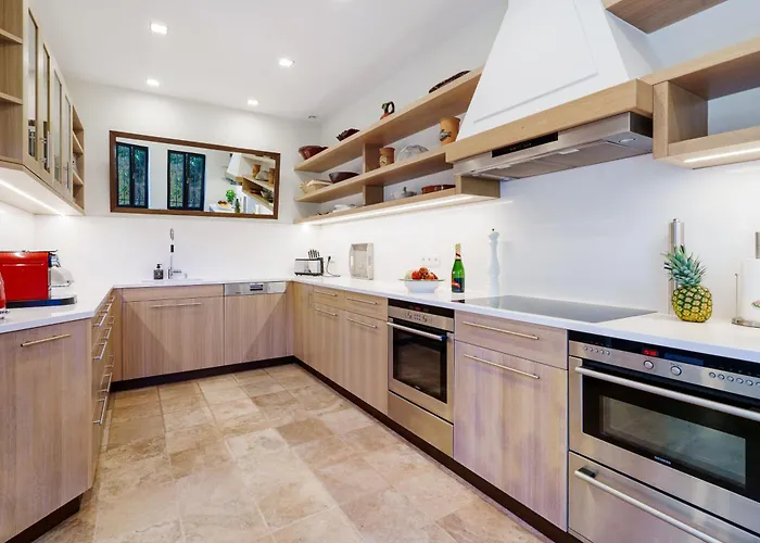 Mas De La Tour Βίλα *